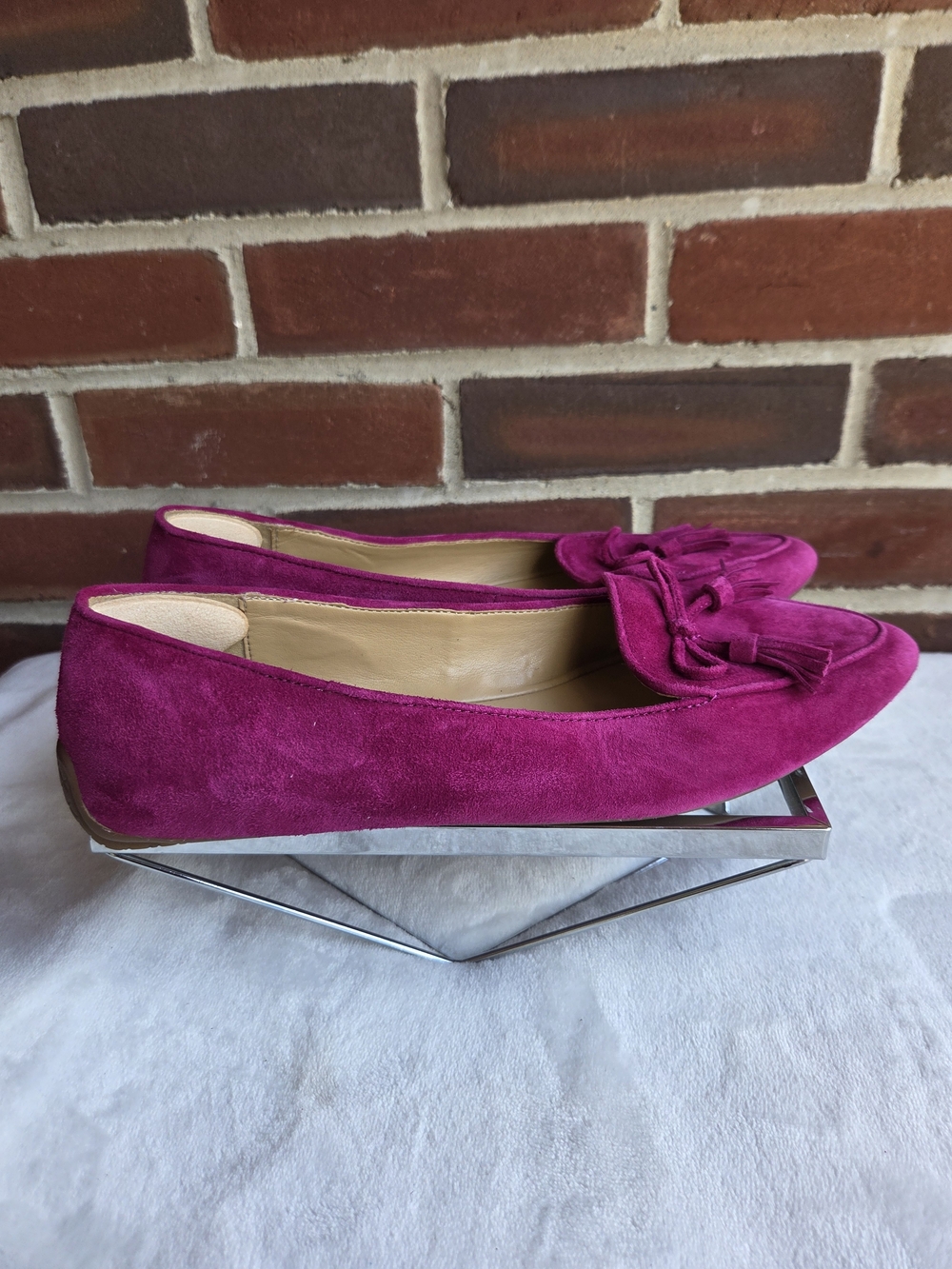 Talbots Fuchsia Suede Tassel Loafers Flats Women's Size 9AA Pointed Toe - Picture 7 of 11
